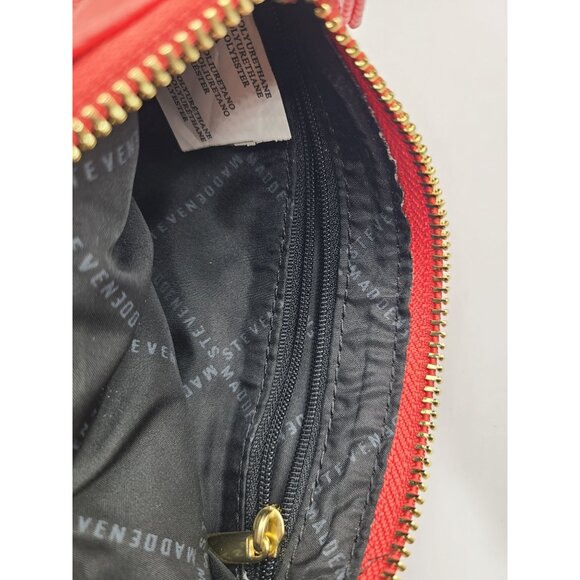 Steve Madden Red Pebble Texture Wristlet Pouch With Gold-Tone Hardware & Zipper - Picture 7 of 10